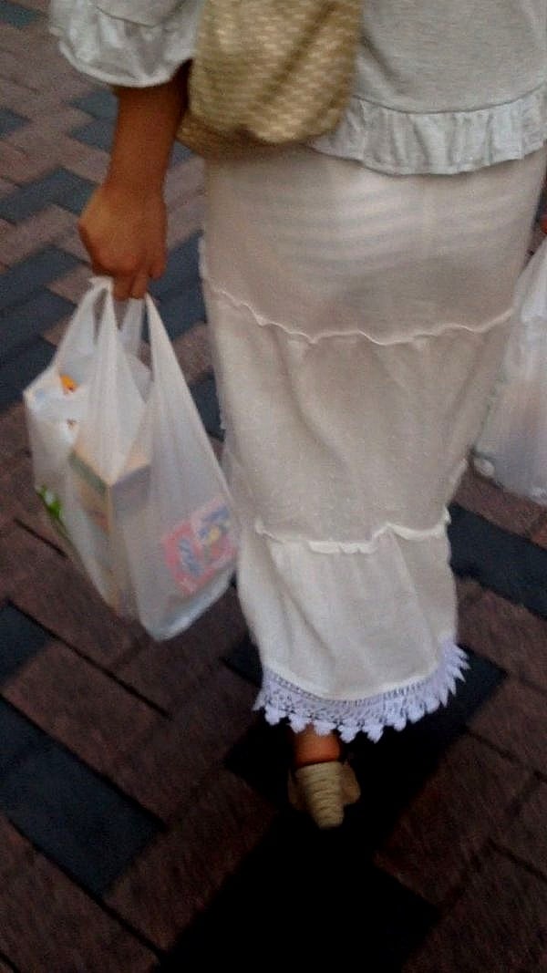 ロングスカート女子のお尻街撮り画像の画像57枚目