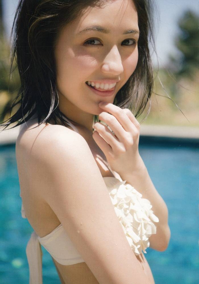 元AKB48・渡辺麻友のエロ画像200枚まとめ！！の画像112枚目