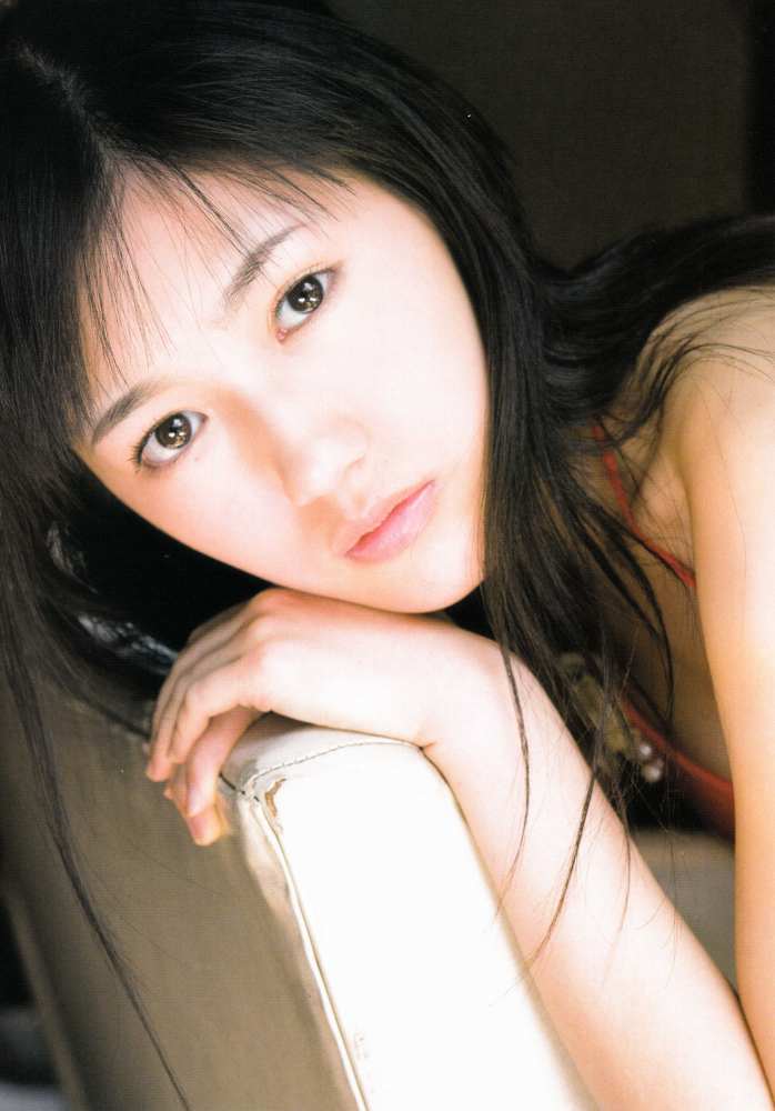 元AKB48・渡辺麻友のエロ画像200枚まとめ！！の画像194枚目